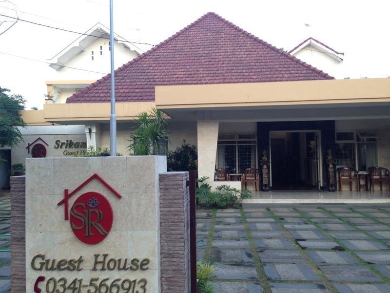 Srikandi Guesthouse Malang Exteriér fotografie