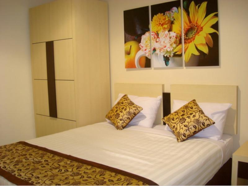 Srikandi Guesthouse Malang Exteriér fotografie