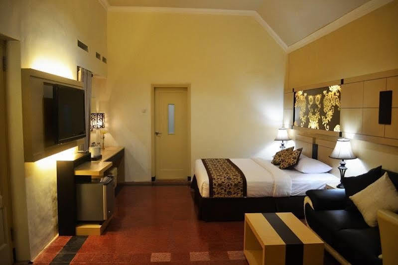 Srikandi Guesthouse Malang Exteriér fotografie